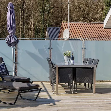6 Person Holiday In Bjert Vakantiehuis Binderup Strand